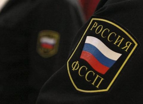 Приставы подождут: россияне дождались справедливости