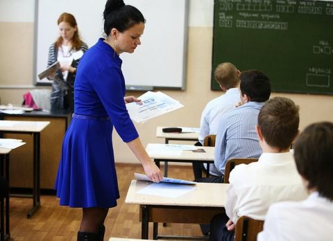 Блат и рост затрат: чем чреват отказ от ЕГЭ