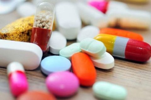 Россиян ограничат в использовании БАДов