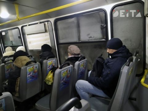 Автобусы без отопления в мороз и ветер выпускают на линию в Приморье