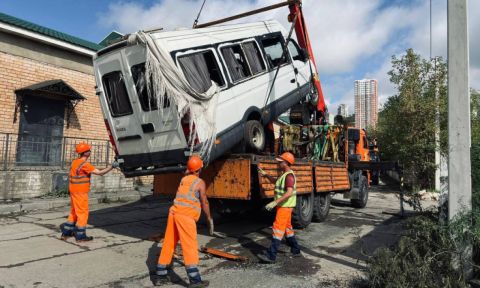 Автохлам убирают с улиц Владивостока