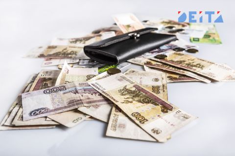 Нет смысла тянуть: россиянам с рублёвыми накоплениями дали сигнал