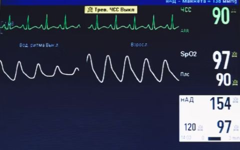 Закрывший собой мать при атаке ВСУ мальчик умер в Курске