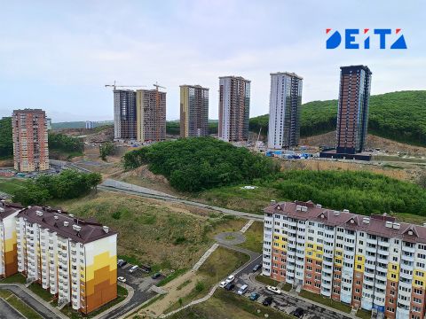 Отремонтированная дорога в Снеговой Пади оказалась заужена на половину полосы