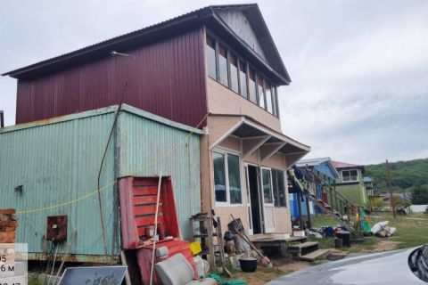 Владельцев 67 построек на берегу моря ищут в Приморье