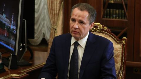 Борьба с отходами и меры поддержки бойцов: Гладков доложил Путину о ситуации в Белгородской области