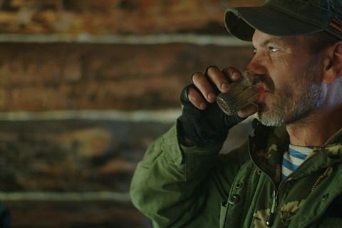 Правительство не поддержало запрет на рекламу самогонных аппаратов