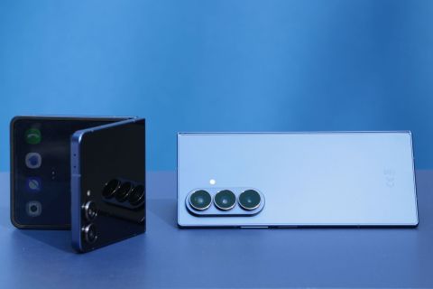 Новые складные смартфоны от Samsung уже можно заказать