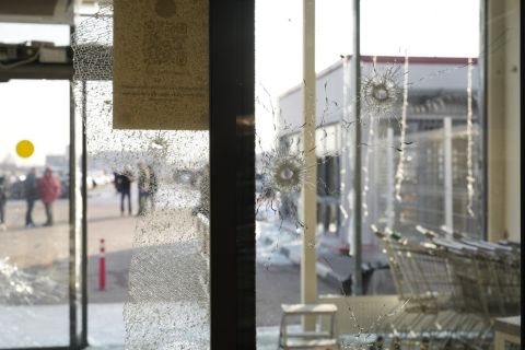 Два ребенка погибли при атаке беспилотников ВСУ на Туапсе