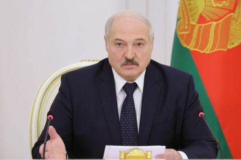 Зеленский наложил на Лукашенко санкции