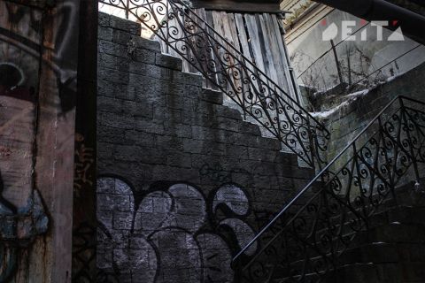 Жители пригорода Владивостока готовят обращение к Путину после разрушения подпорной стены