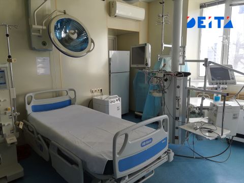 Приморские медики спасли младенца, на которого упал шкаф, и мужчину, наевшегося мухоморов