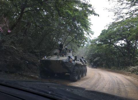 В районе Бердянска замечена колонна российской техники с новым тактическим знаком