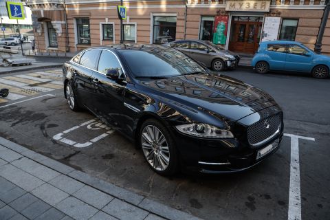 В России могут узаконить тонировку и продавать красивые номера необычным способом