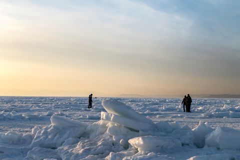 Лед в заливах у Владивостока уходит в открытое море