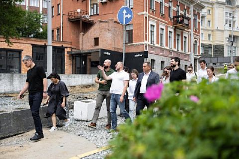 Центр города благоустраивают во Владивостоке