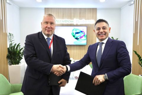 МегаФон и ММК создадут цифровой склад для коксохимического производства