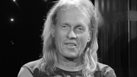 Скандальные подробности похорон Криса Кельми