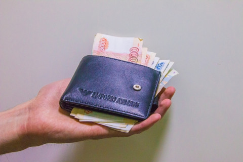 С Новым годом, долгами и ценами – какой будет жизнь после праздников