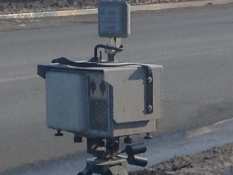 Камеры на треногах вышли на приморские дороги