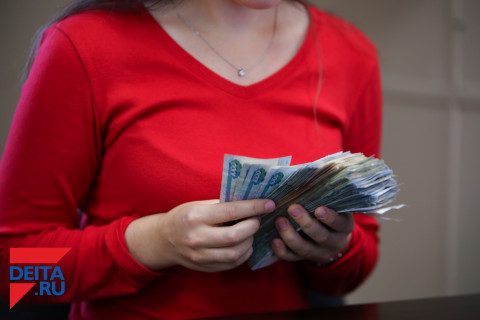 Зарплату в полмиллиона рублей предлагают во Владивостоке