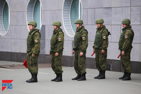 «Изъяли телефоны»: российские военные под угрозой уголовного срока
