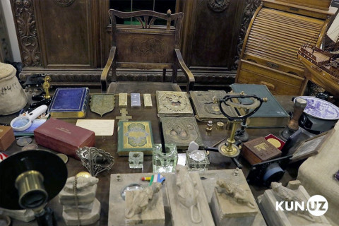 Клад на миллион долларов обнаружен в подвале