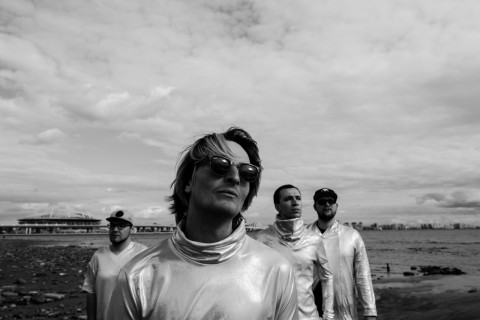 Соей свои планам: группа Starcardigan выпустила новый клип