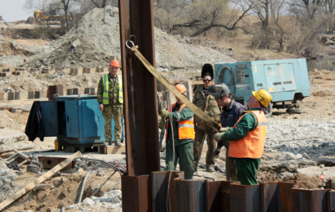 Мост в Кроуновку в срок не построили