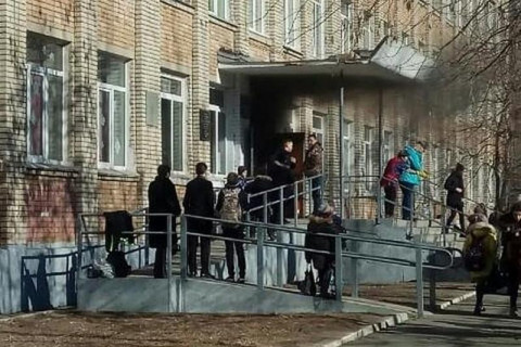 Детская шалость: полиция рассматривает все версии пожара в школе