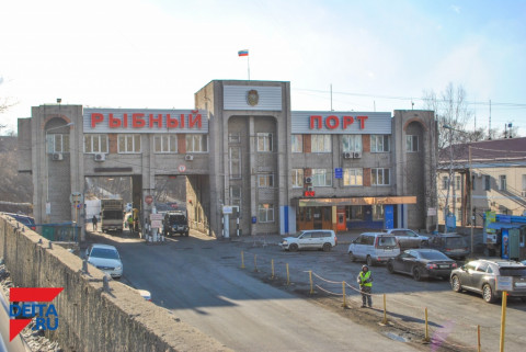 Добрые дела социального бизнеса: «Владморрыбпорт» благоустраивает территорию города