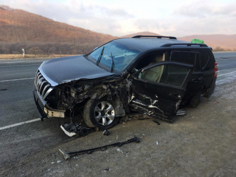 Два джипа встретились на трассе - итог печальный