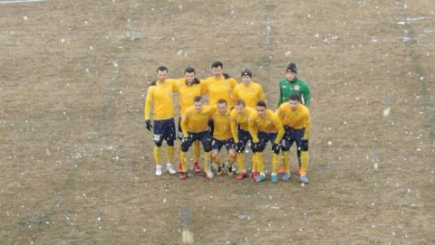 Ведущие футболисты покидают "Луч" из-за новых долгов