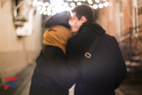 Детдом, золото и любовь: историю дочери-школьницы шокировала мать