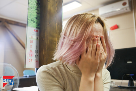 Неадекватное поведение девушки на дороге закончилось печально