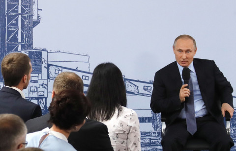 Указы Путина стоят десятки триллионов