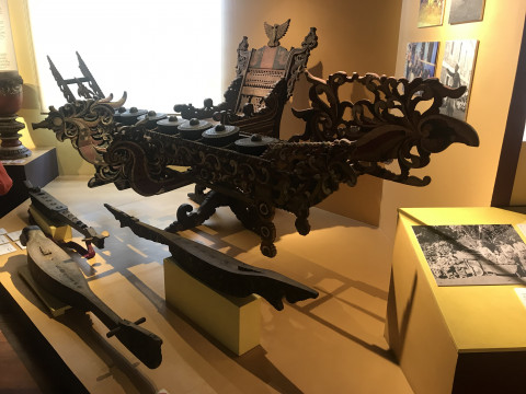 «Раша - стронг, Путин - гуд» — что говорят о России в Маниле