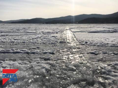 «Подводная лодка» всплыла на острове Русском