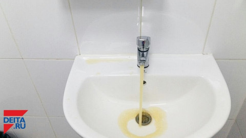 Запасы холодной воды рекомендуют сделать некоторым горожанам