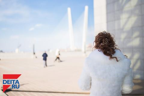 Девушка решила продать свадебное платье и сделала это зря