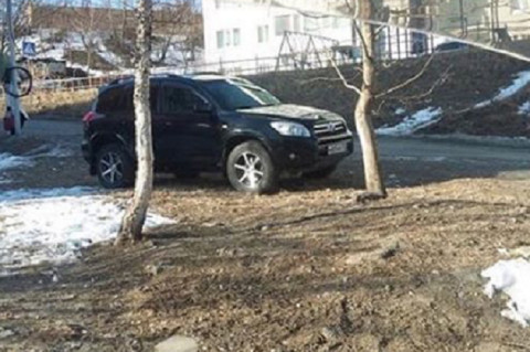 Парковать машины здесь временно запретят