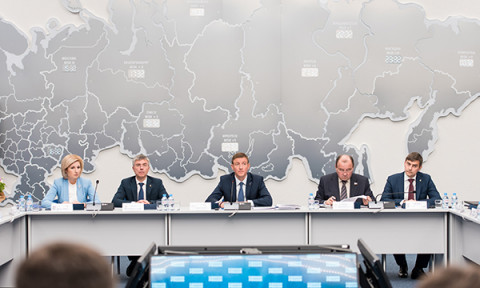 "Единая Россия" закрывает отделения во Владивостоке