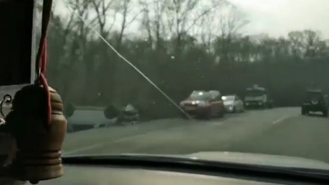 Мощное ДТП с "перевертышем" попало на видео