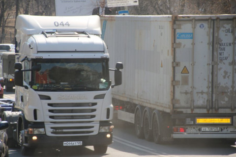 «Зеленый свет» дадут большегрузам