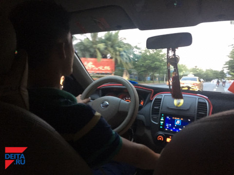 Как ответить гаишнику, который требует выйти из машины