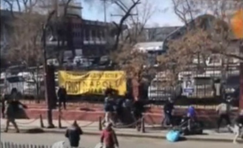 Полиция задержала участников массовой драки фанатов