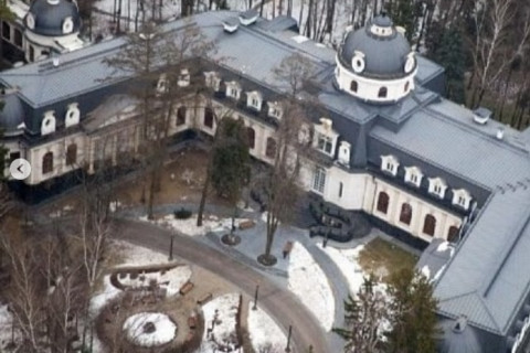 «Над народом издеваются» — политик возмутил россиян