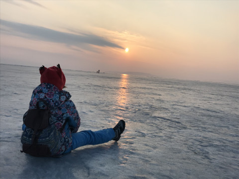 Спасатели сняли четырех мальчиков со льдины