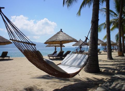 Прокуратура разбирается в истории с брошенной в Таиланде малолетней девочкой из Владивостока