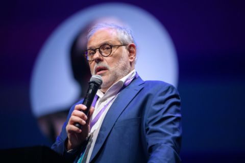 Хазин: США не волнует, как много земли потеряет Украина